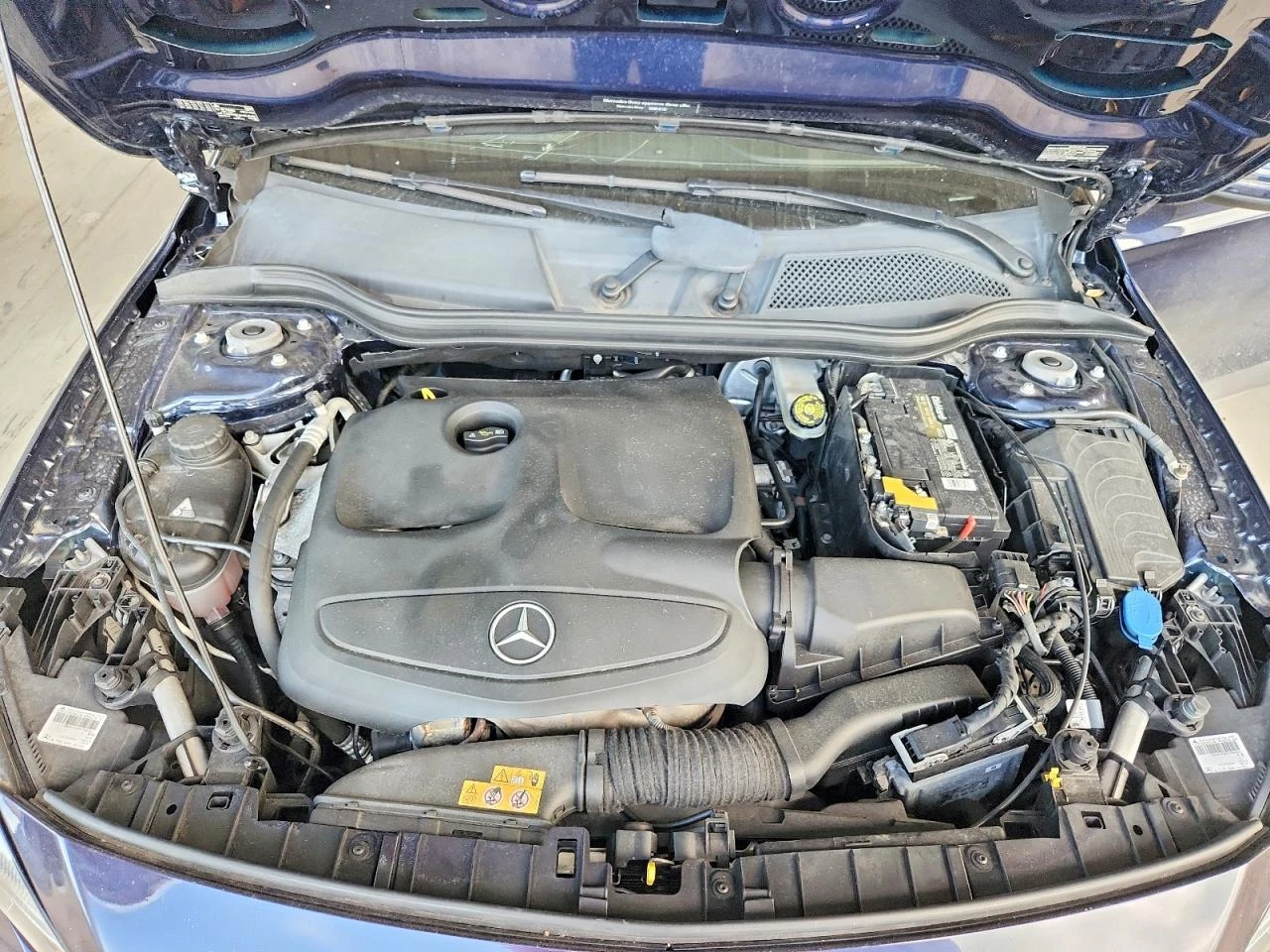 Mercedes-Benz GLA 250 2.0l 4Matic, снимка 11 - Автомобили и джипове - 54880133