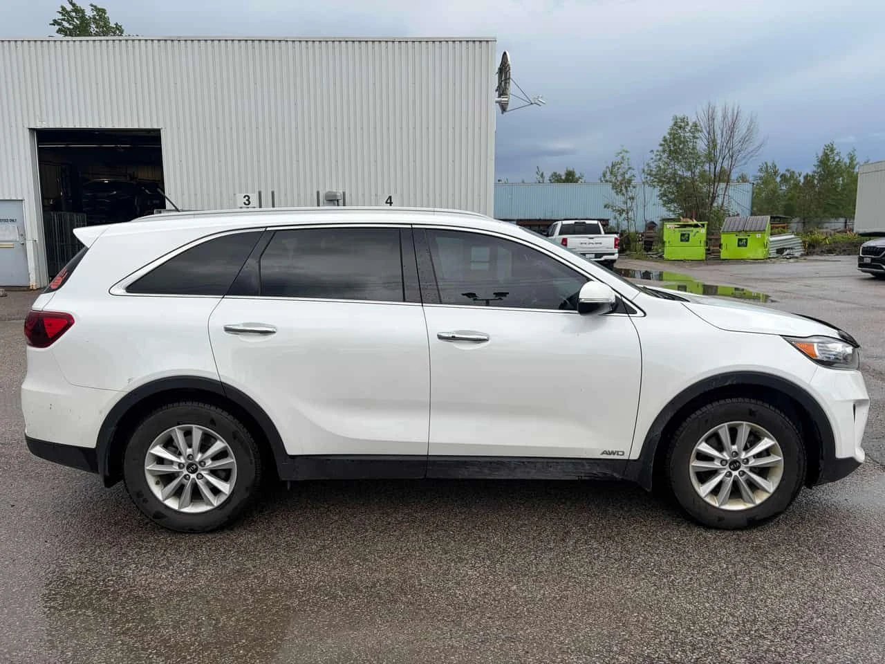 Kia Sorento * V6 AWD * АВТОКРЕДИТ БЕЗ ПЪРВОНАЧАЛНА ВНОСКА* , снимка 3 - Автомобили и джипове - 54936886