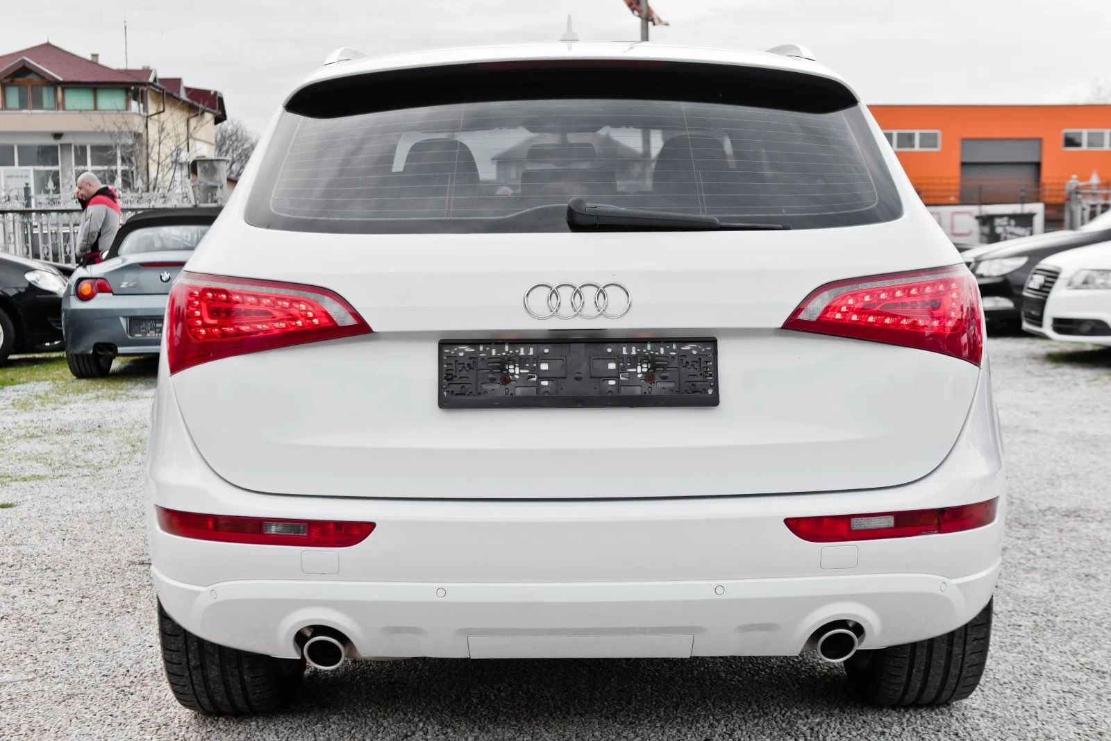 Audi Q5 3.0TDI * 3xS-line* Distonic* BangOlufsen, снимка 4 - Автомобили и джипове - 55282169