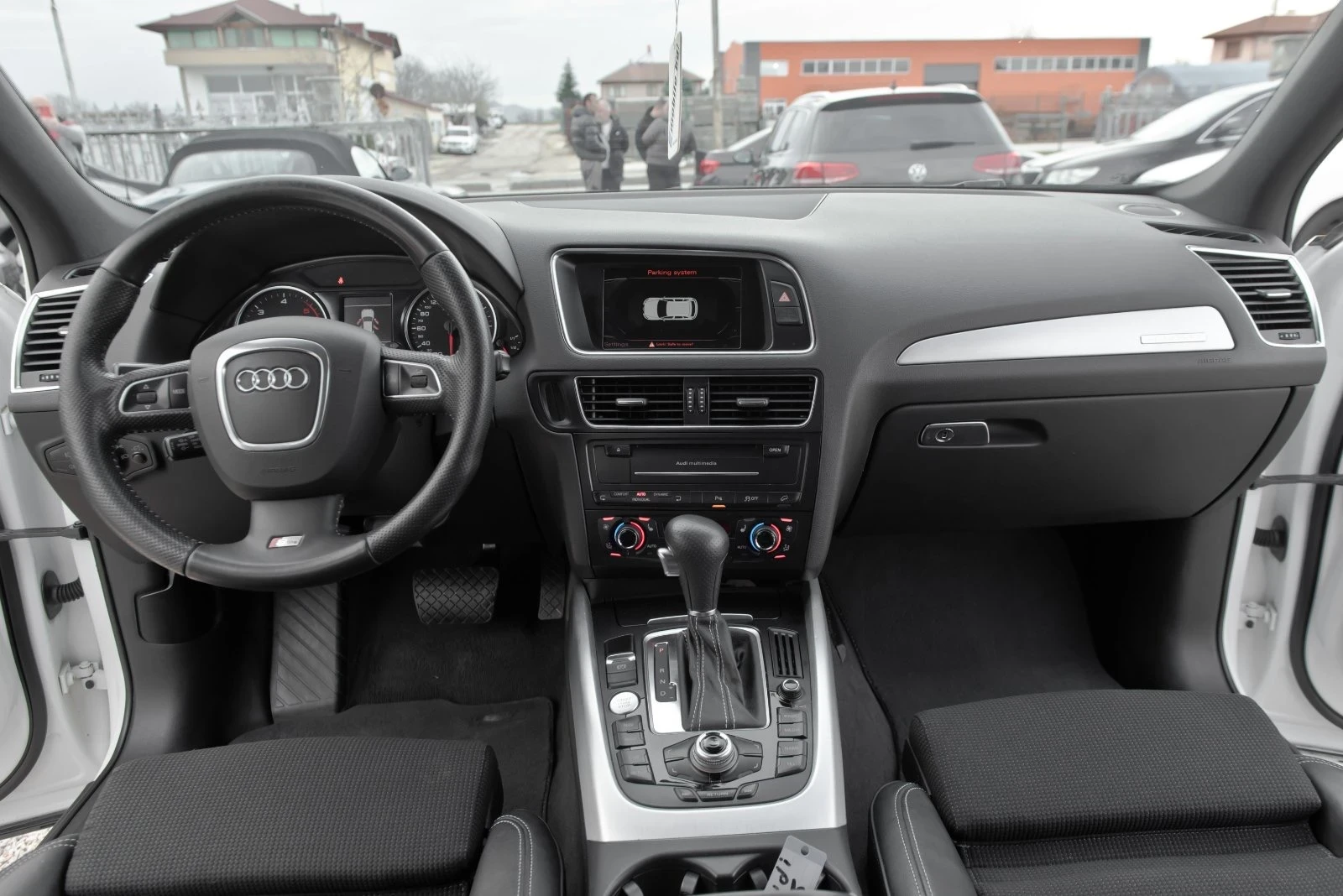 Audi Q5 3.0TDI * 3xS-line* Distonic* BangOlufsen, снимка 12 - Автомобили и джипове - 55282169