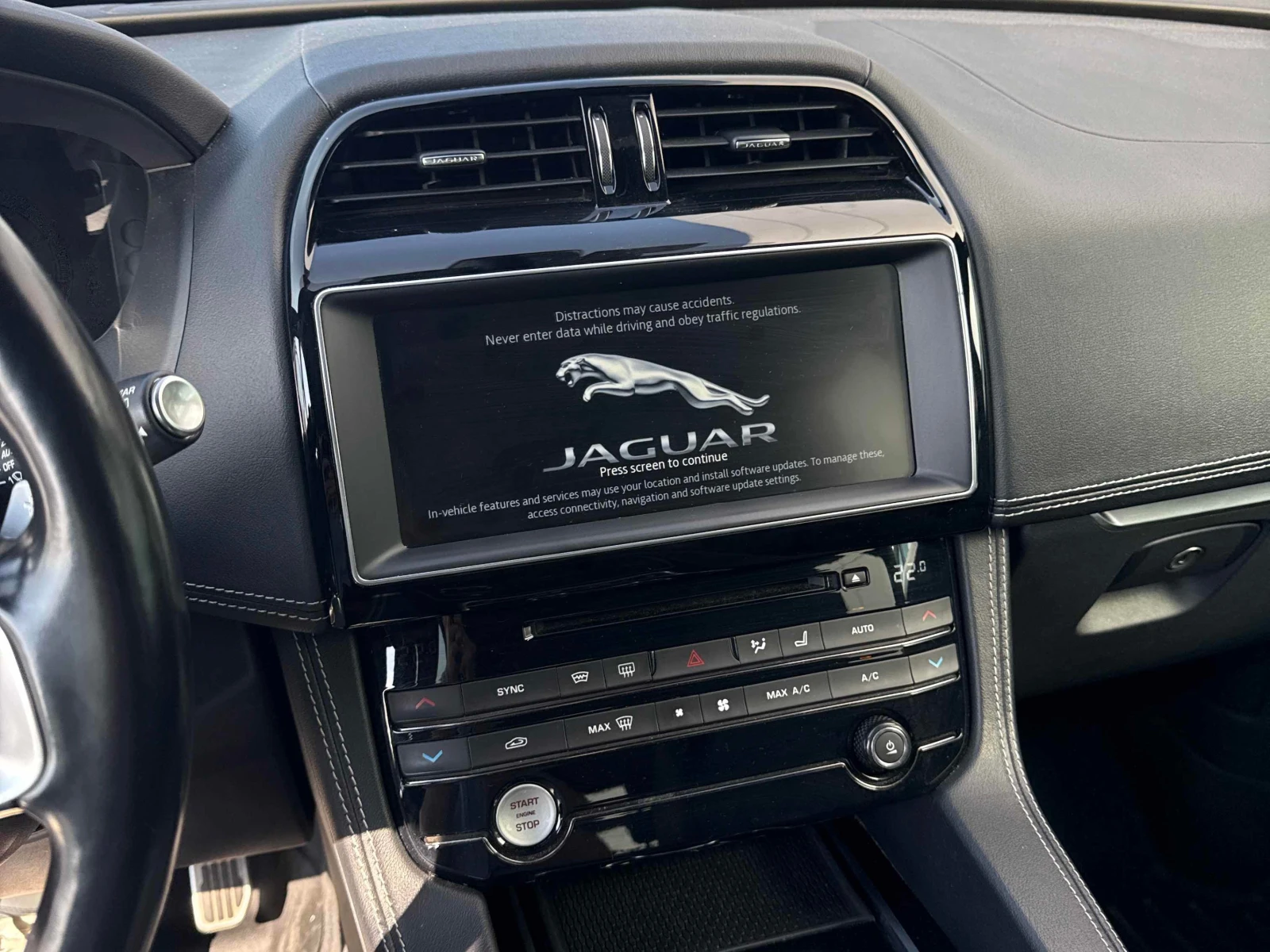 Jaguar F-PACE * S * CARFAX * ЦЕНА ДО БГ, снимка 9 - Автомобили и джипове - 55872464