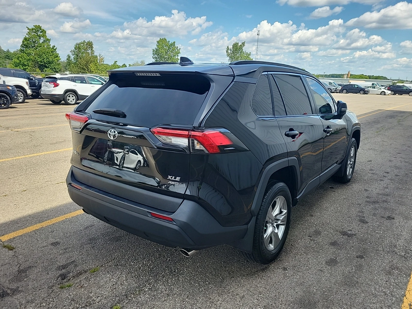 Toyota Rav4 Awd Xle / АВТОКРЕДИТ, снимка 2 - Автомобили и джипове - 56011538