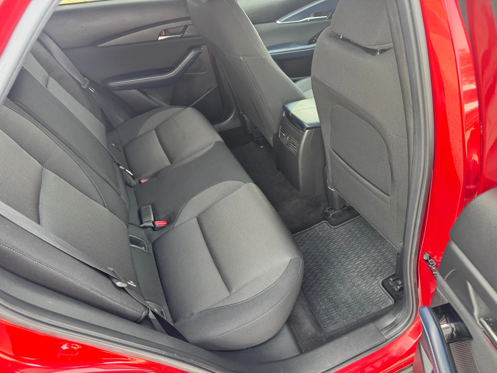Mazda CX-30 2.0i SkyActiv-X MHEV Mild-Hybrid | Mobile.bg � ����������� 13