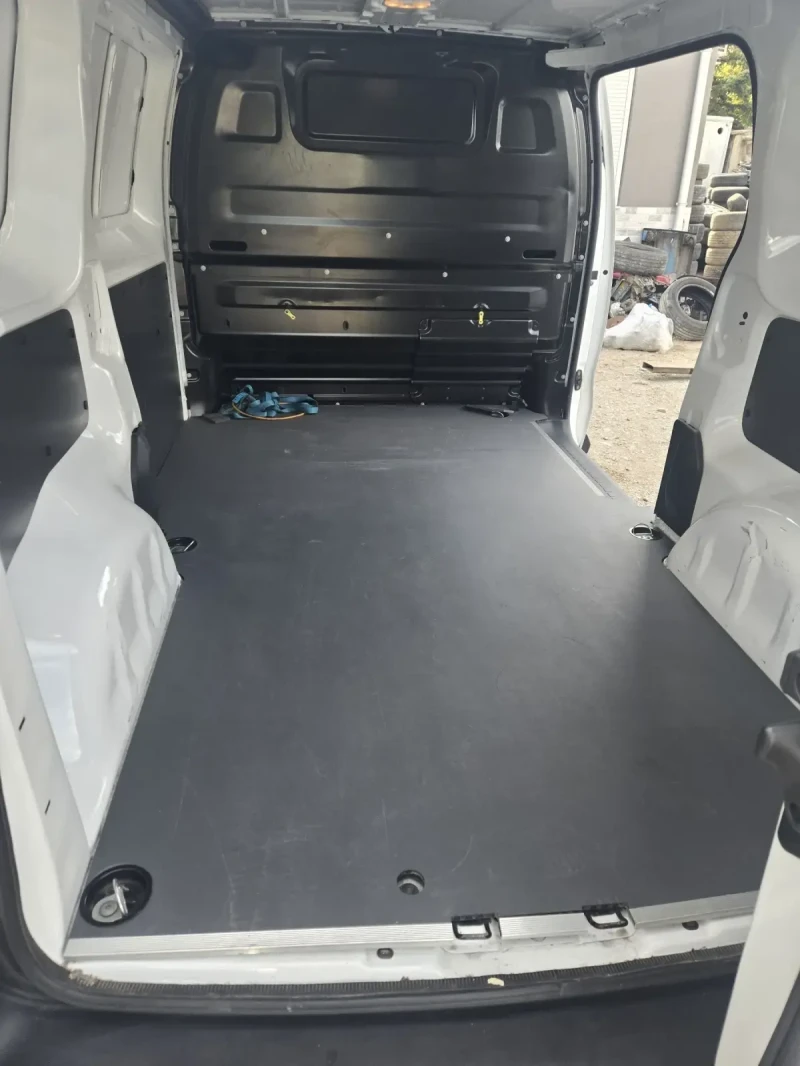 Opel Vivaro, снимка 5 - Бусове и автобуси - 50275008