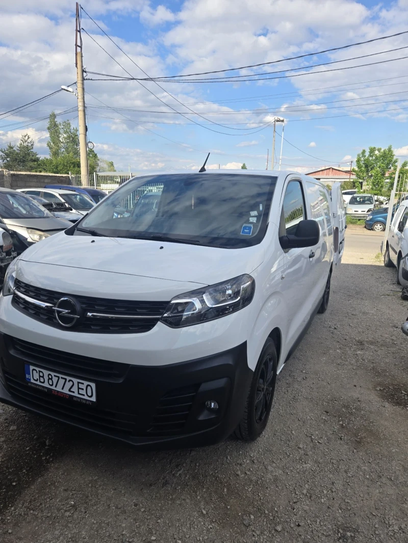 Opel Vivaro, снимка 10 - Бусове и автобуси - 50275008