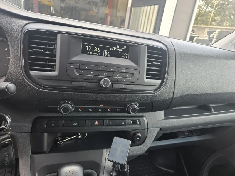 Opel Vivaro, снимка 9 - Бусове и автобуси - 50275008