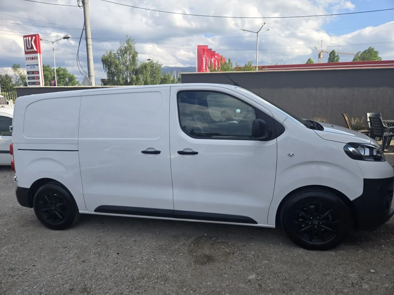 Opel Vivaro, снимка 2 - Бусове и автобуси - 50275008