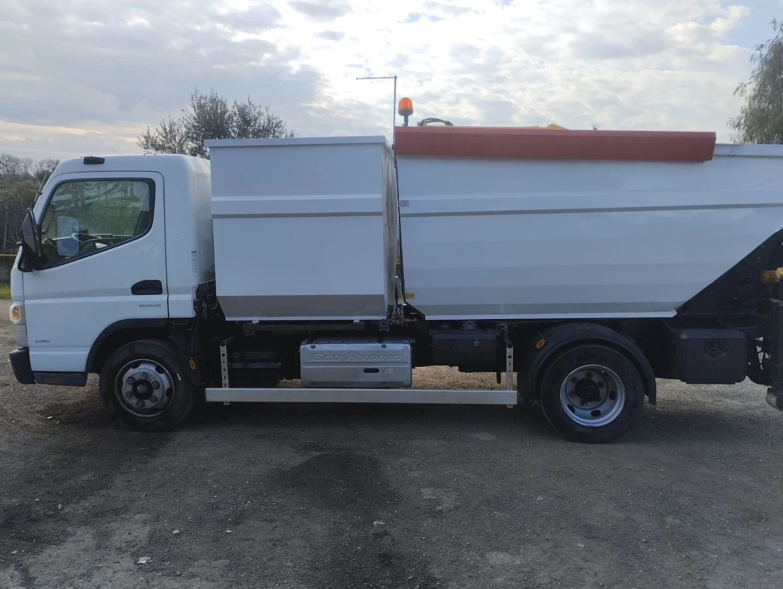 Mitsubishi Fuso 7С15 - изображение 3