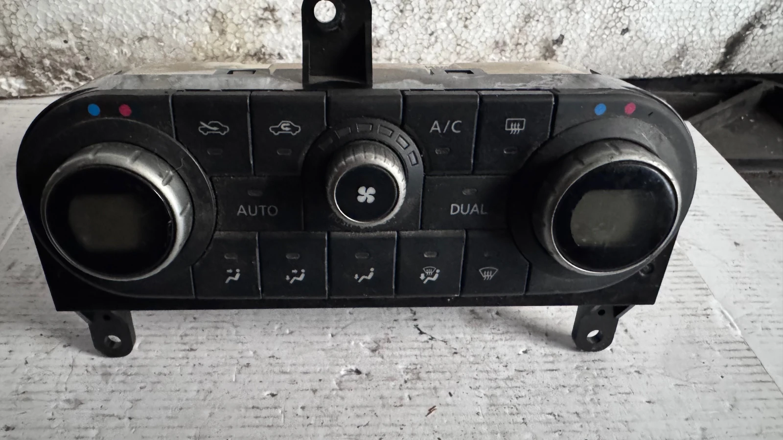   /  /  a Nissan Qashqai - 27500JD45C | Mobile.bg   1