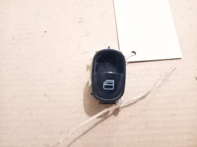 Копче ел стъкло задно ляво Мерцедес Ц220 W203 (1)