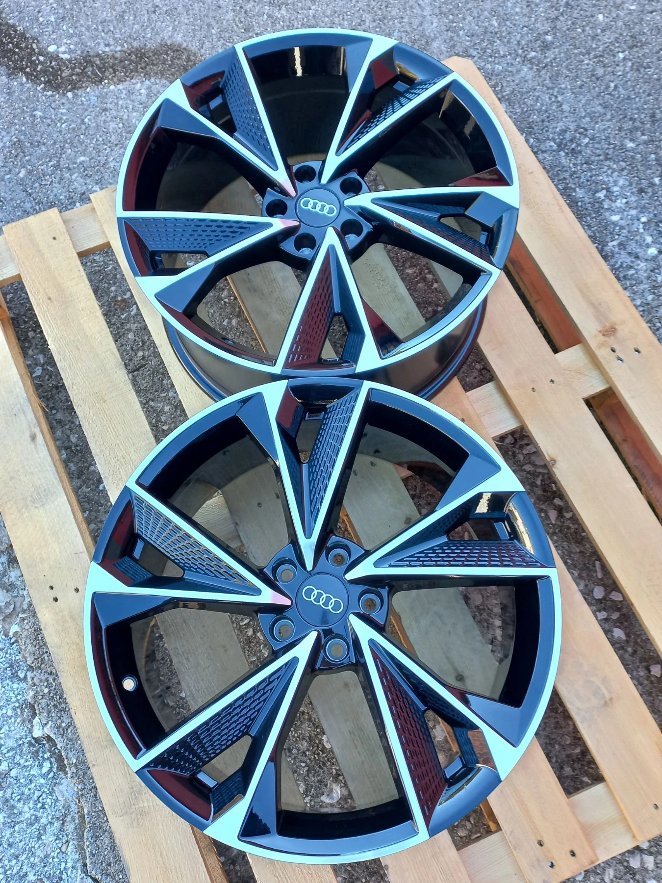 Джанти за Audi, снимка 11 - Гуми и джанти - 56616316