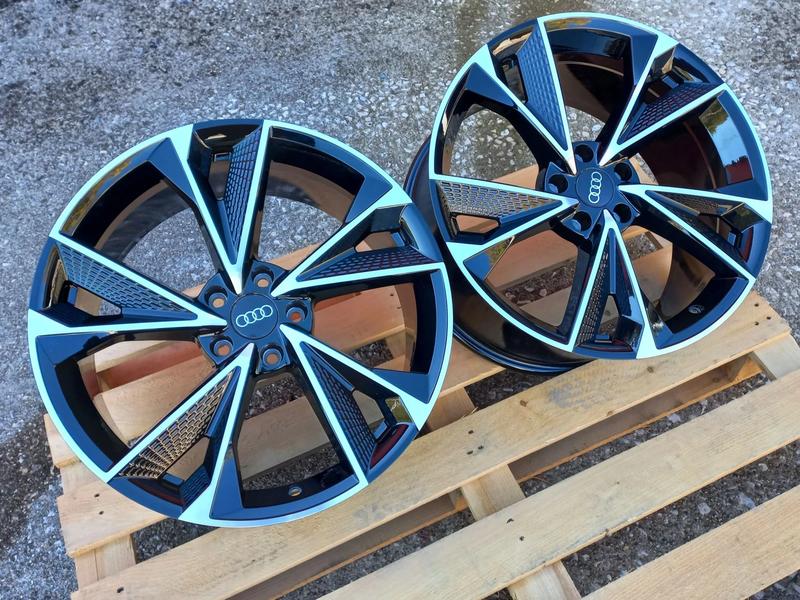 Джанти за Audi, снимка 9 - Гуми и джанти - 56616316