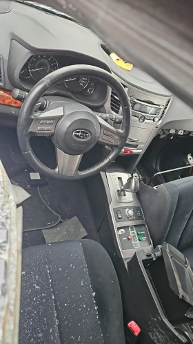 Subaru Outback 3.6 i Automatic, снимка 3