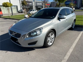 Обява за продажба на Volvo V60 D2 DrivE Summum ~14 200 лв. - изображение 1