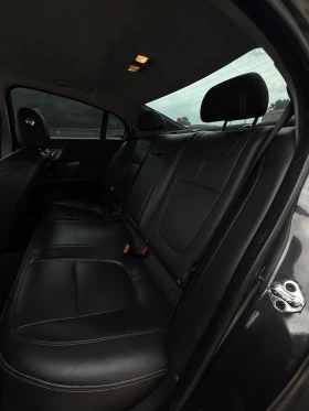 Jaguar Xf R* SUPERCHARGED 5.0L V8 Premium* ОБДУХ* АВТОКРЕДИТ | Auto.bg — изображение 9