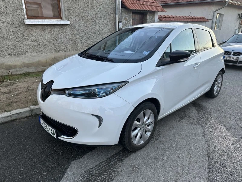 Renault Zoe, снимка 6 - Автомобили и джипове - 46670924