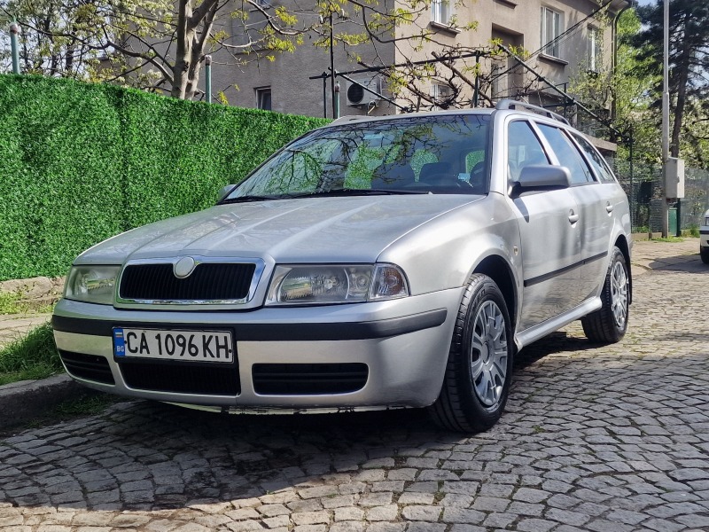 Skoda Octavia, снимка 1 - Автомобили и джипове - 45540701