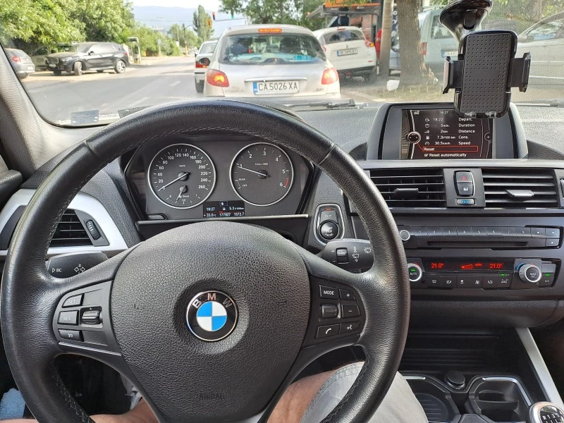 BMW 120 XDrive, снимка 11 - Автомобили и джипове - 46175003