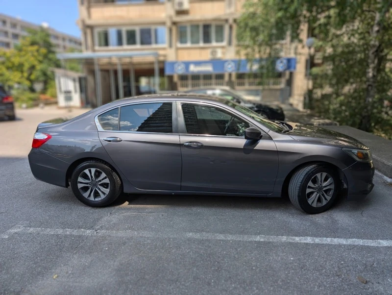 Honda Accord, снимка 5 - Автомобили и джипове - 49225556