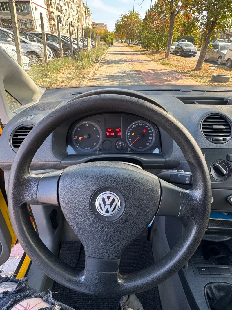 VW Caddy 1.9TDI 105 k.s, снимка 8 - Автомобили и джипове - 48064026