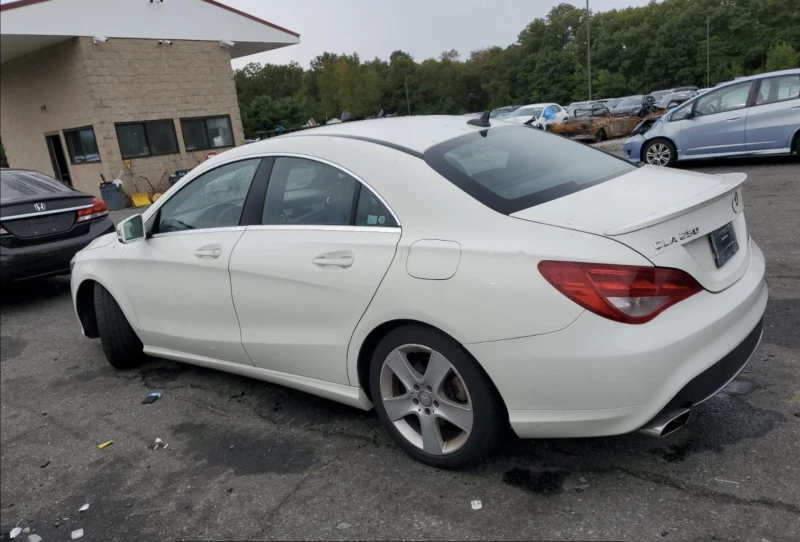 Mercedes-Benz CLA 250, снимка 4 - Автомобили и джипове - 48702346