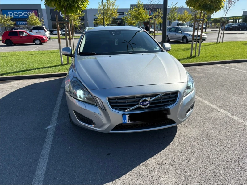 Volvo V60 D2 DrivE Summum