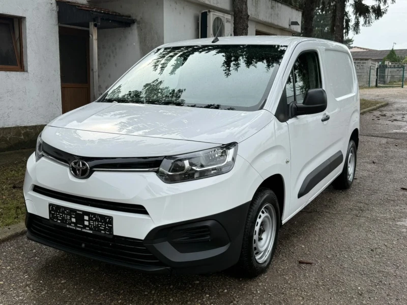 Toyota Proace City 1, 5 BLUE HDI, снимка 2 - Автомобили и джипове - 51972268