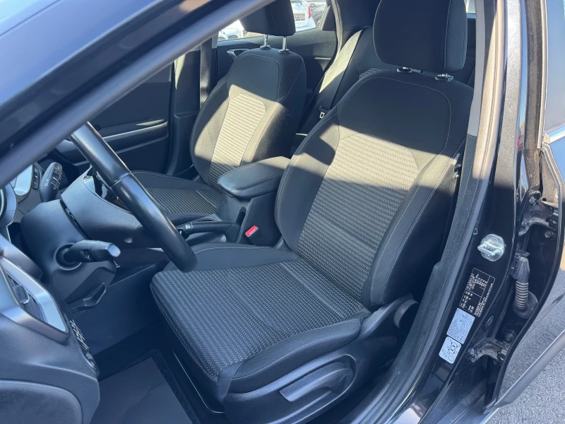 Kia XCeed 1.5 TGi, снимка 6 - Автомобили и джипове - 52263994