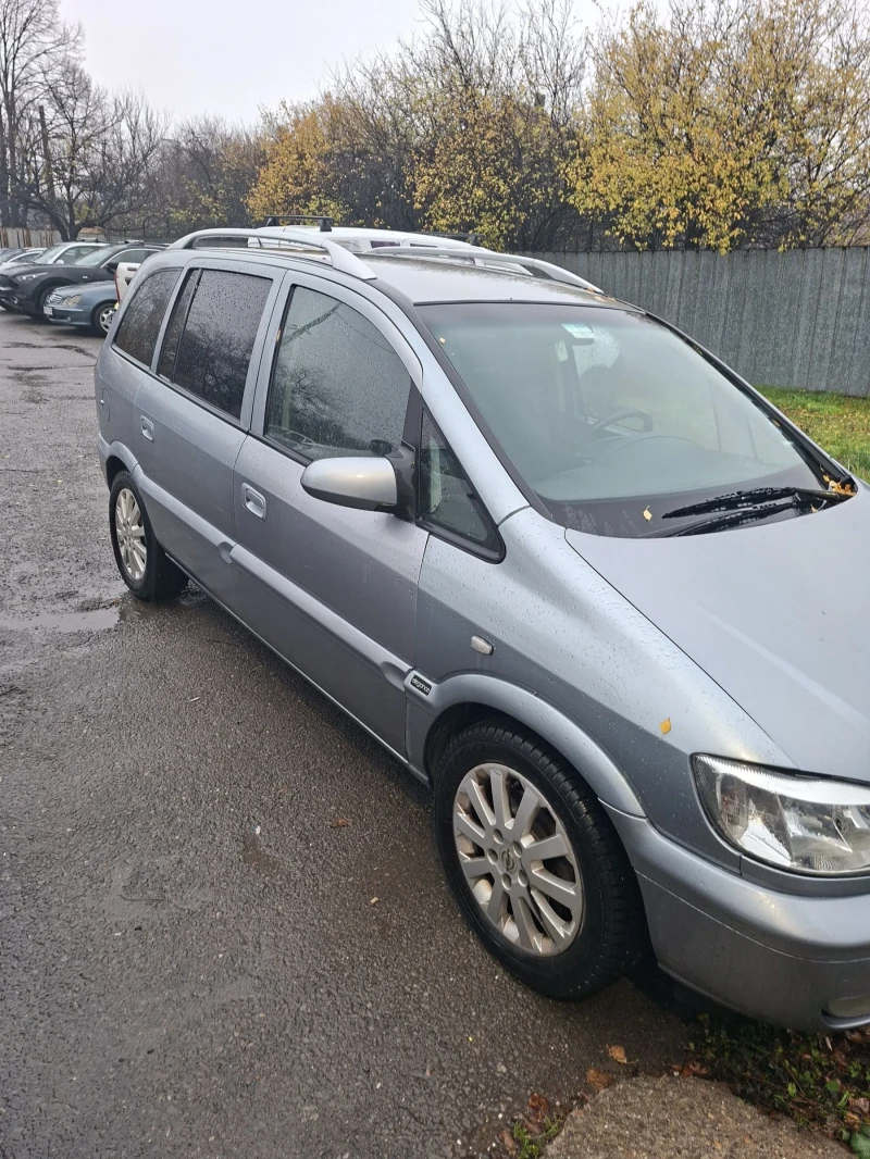 Opel Zafira, снимка 2 - Автомобили и джипове - 52557961