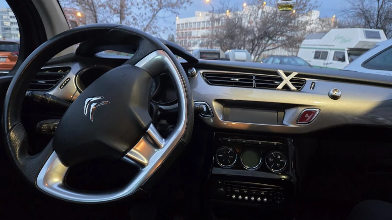 Citroen C3, снимка 12 - Автомобили и джипове - 52681105