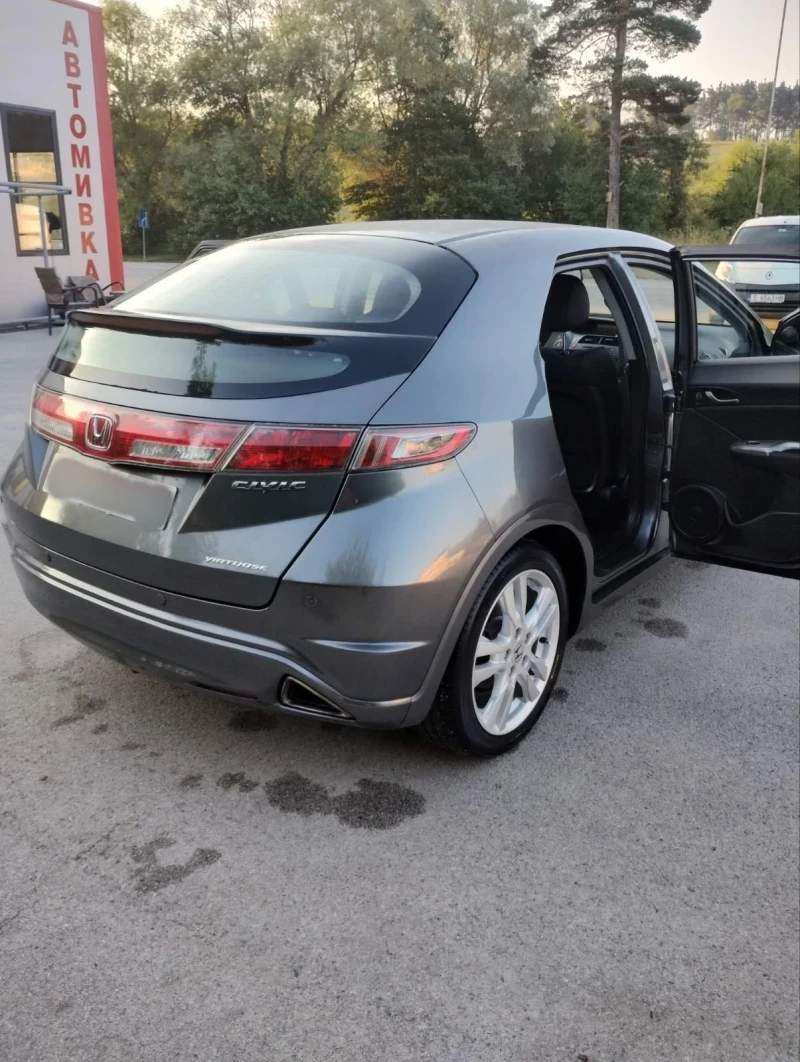 Honda Civic, снимка 4 - Автомобили и джипове - 52698592