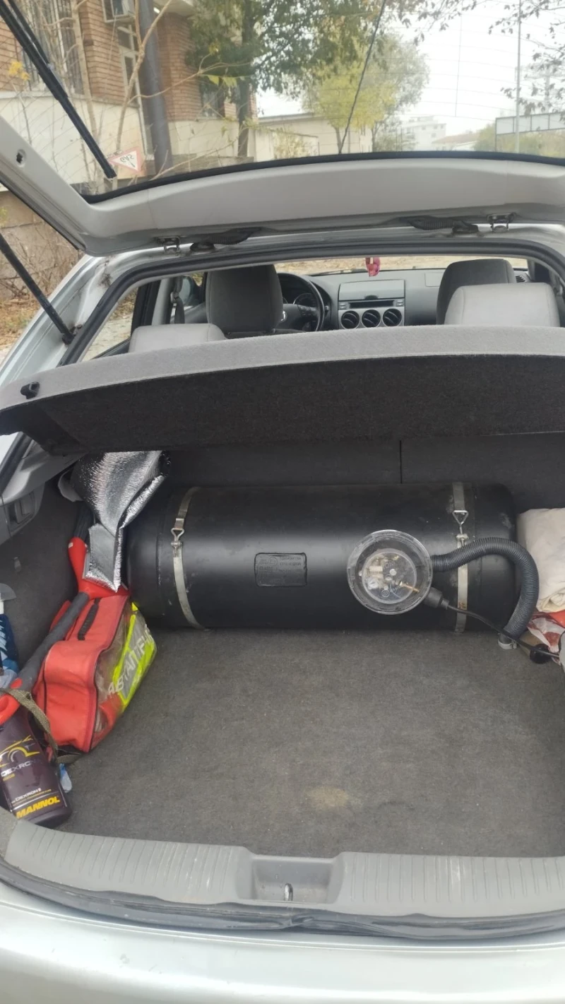 Mazda 6, снимка 9 - Автомобили и джипове - 52795061