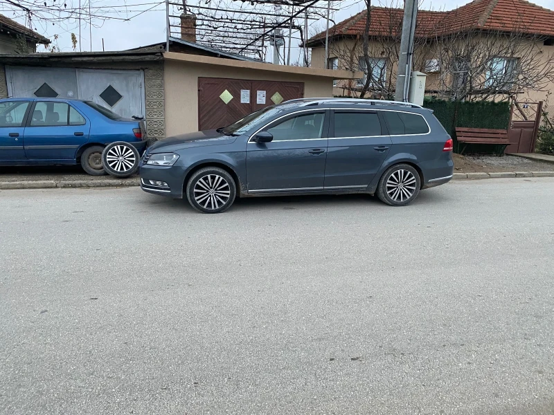 VW Passat Bluemotion sport, снимка 15 - Автомобили и джипове - 52914090