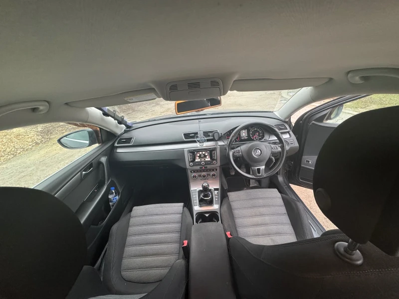 VW Passat Bluemotion sport, снимка 10 - Автомобили и джипове - 52914090