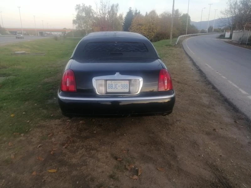 Lincoln Town car 4.6 V8 , снимка 3 - Автомобили и джипове - 30714199