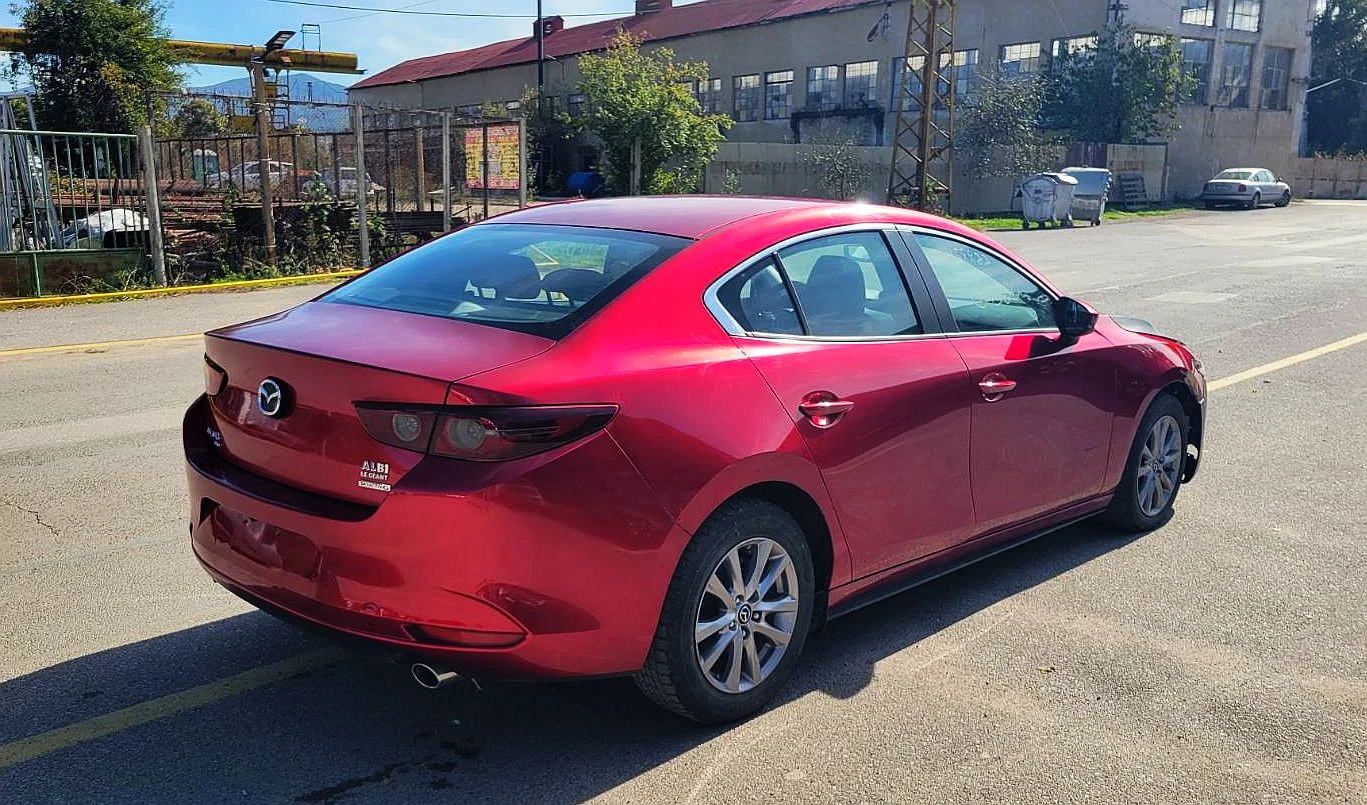 Mazda 3 2.5 SKYACTIV 4X4 АВТОМАТИК - изображение 6