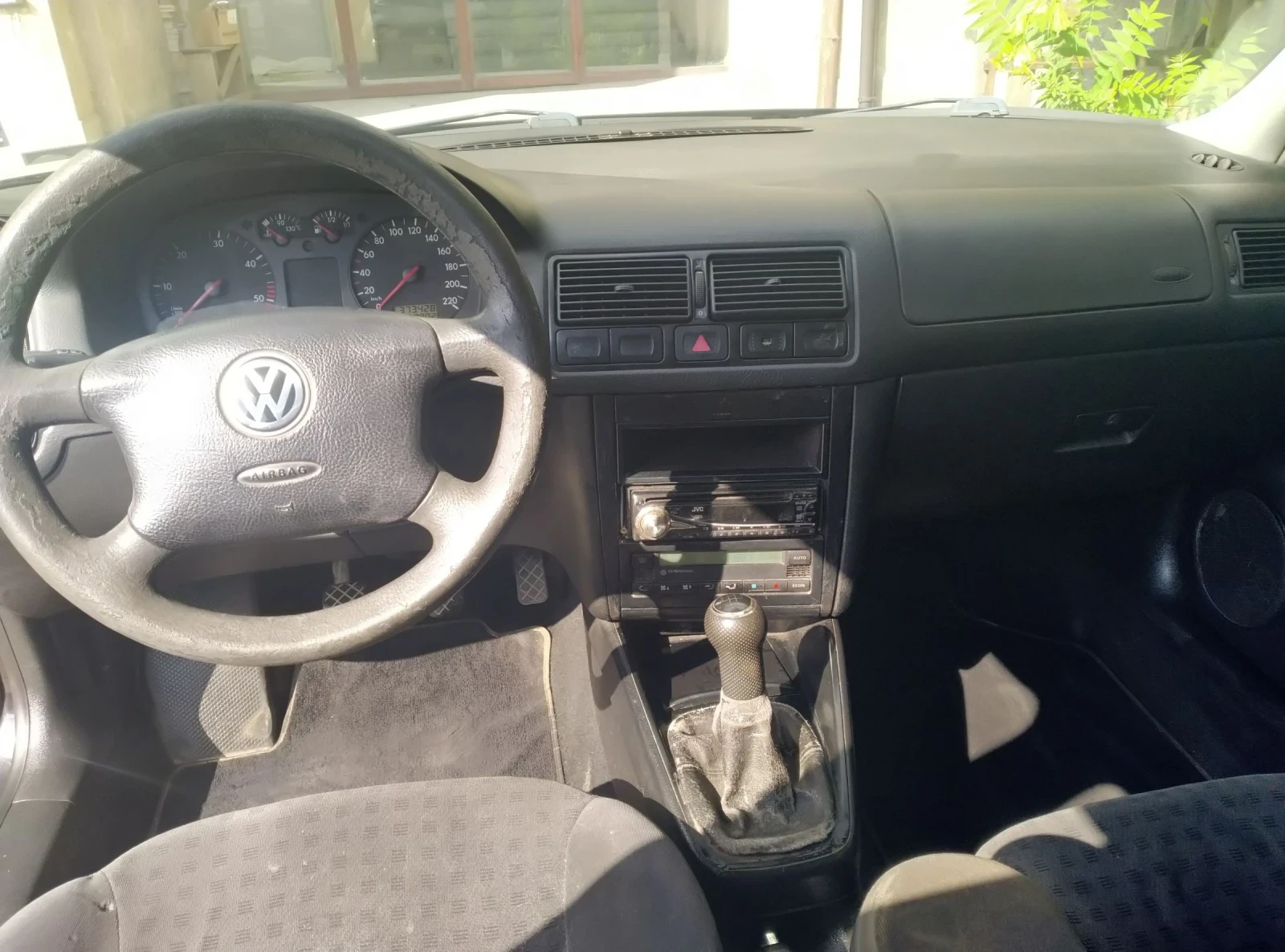 VW Golf TDI 110 - изображение 6