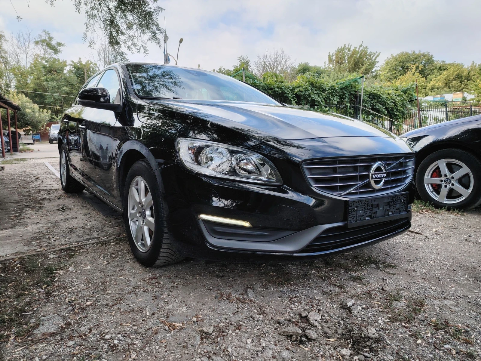 Volvo V60 1.6 HDI FASELIFT - изображение 4