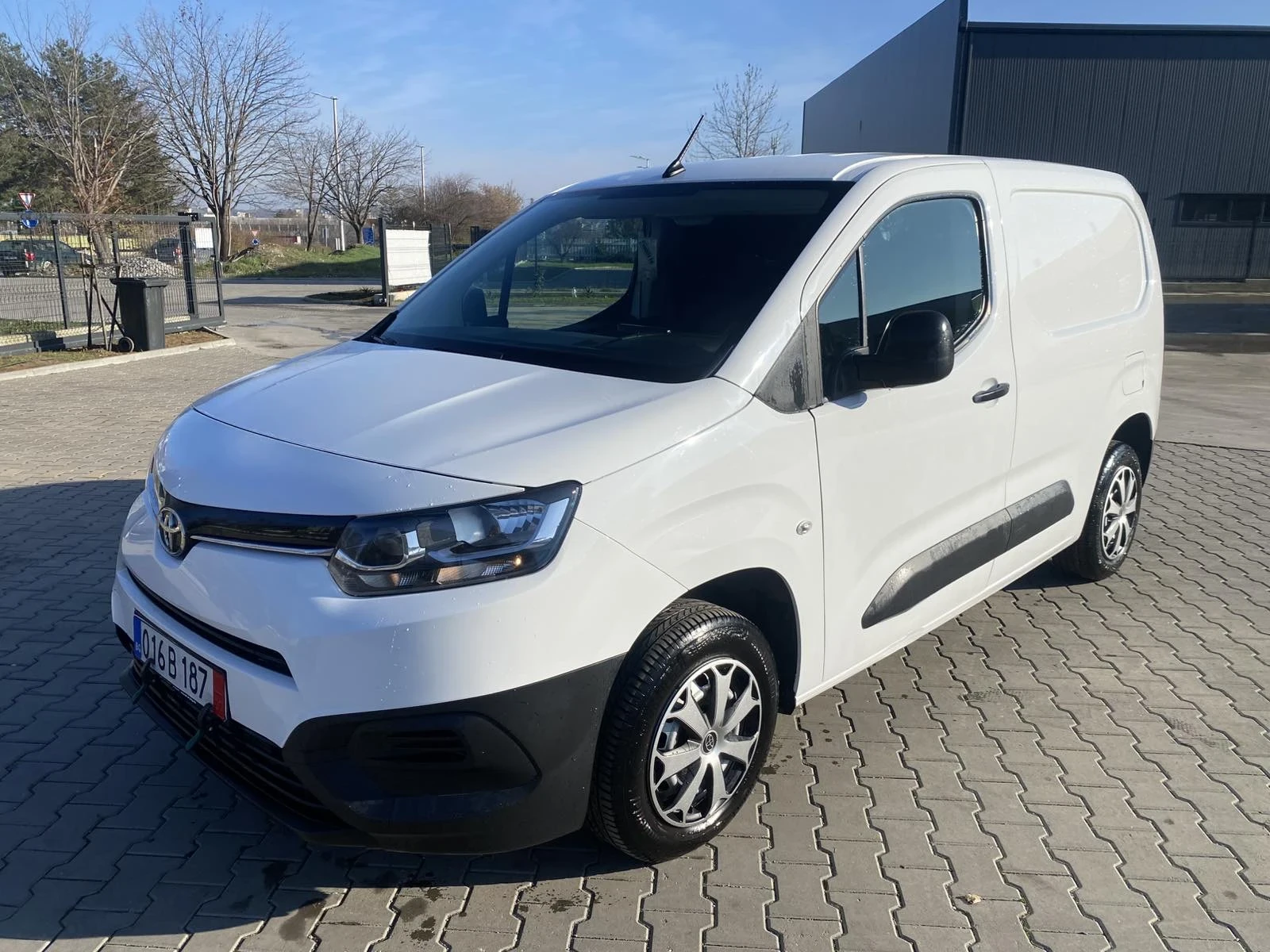 Toyota Proace City 1, 5 BLUE HDI | Mobile.bg � ����������� 1