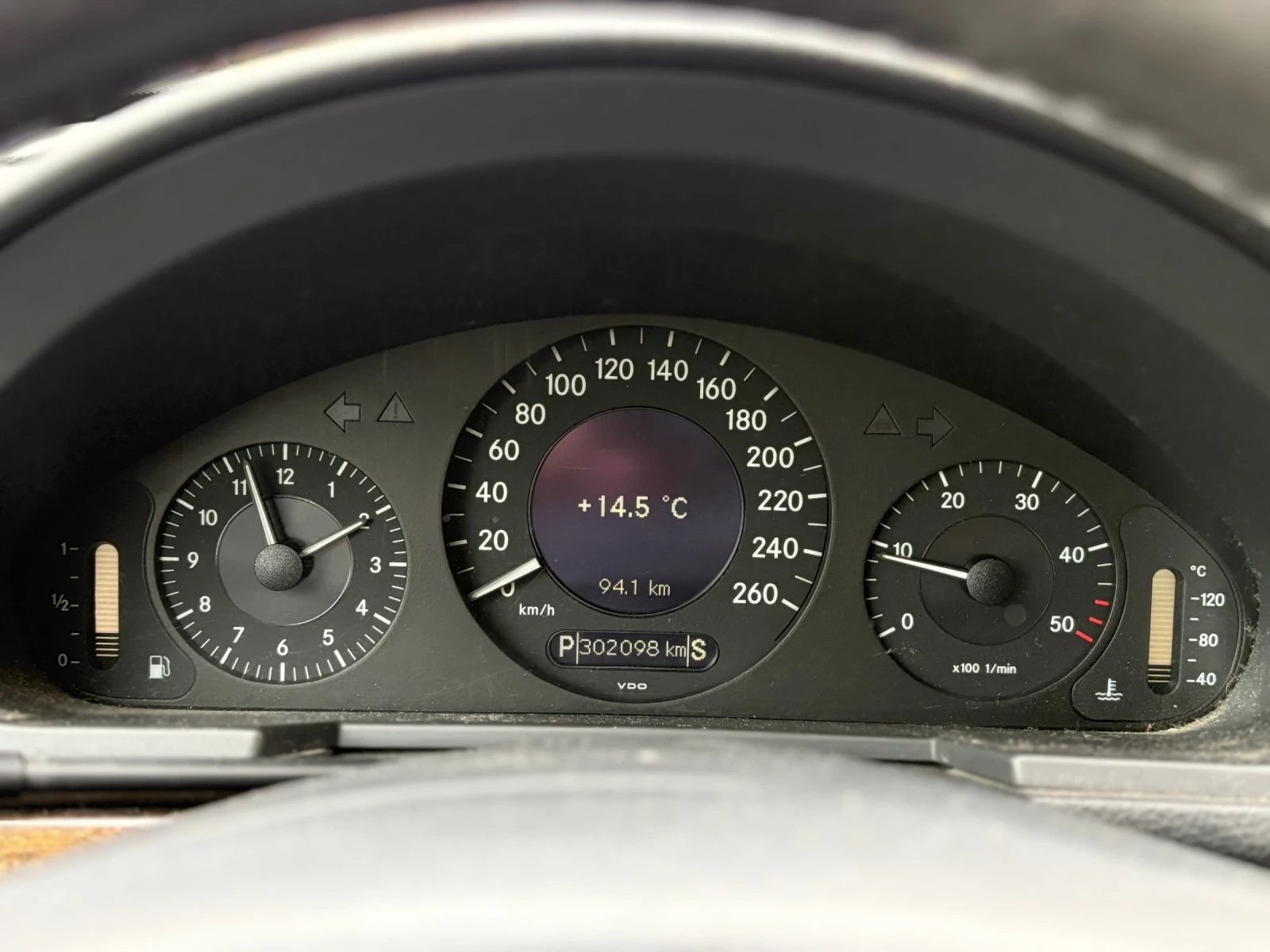 Mercedes-Benz E 220 2.2CDI 150hp  - изображение 8