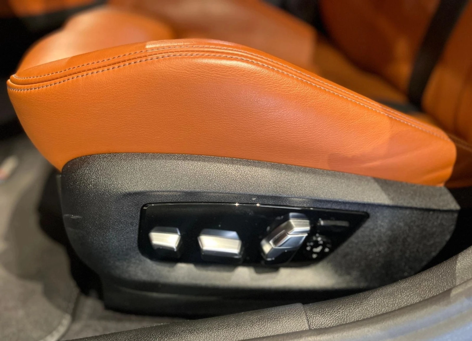 BMW M5 Competition, снимка 13 - Автомобили и джипове - 53734499