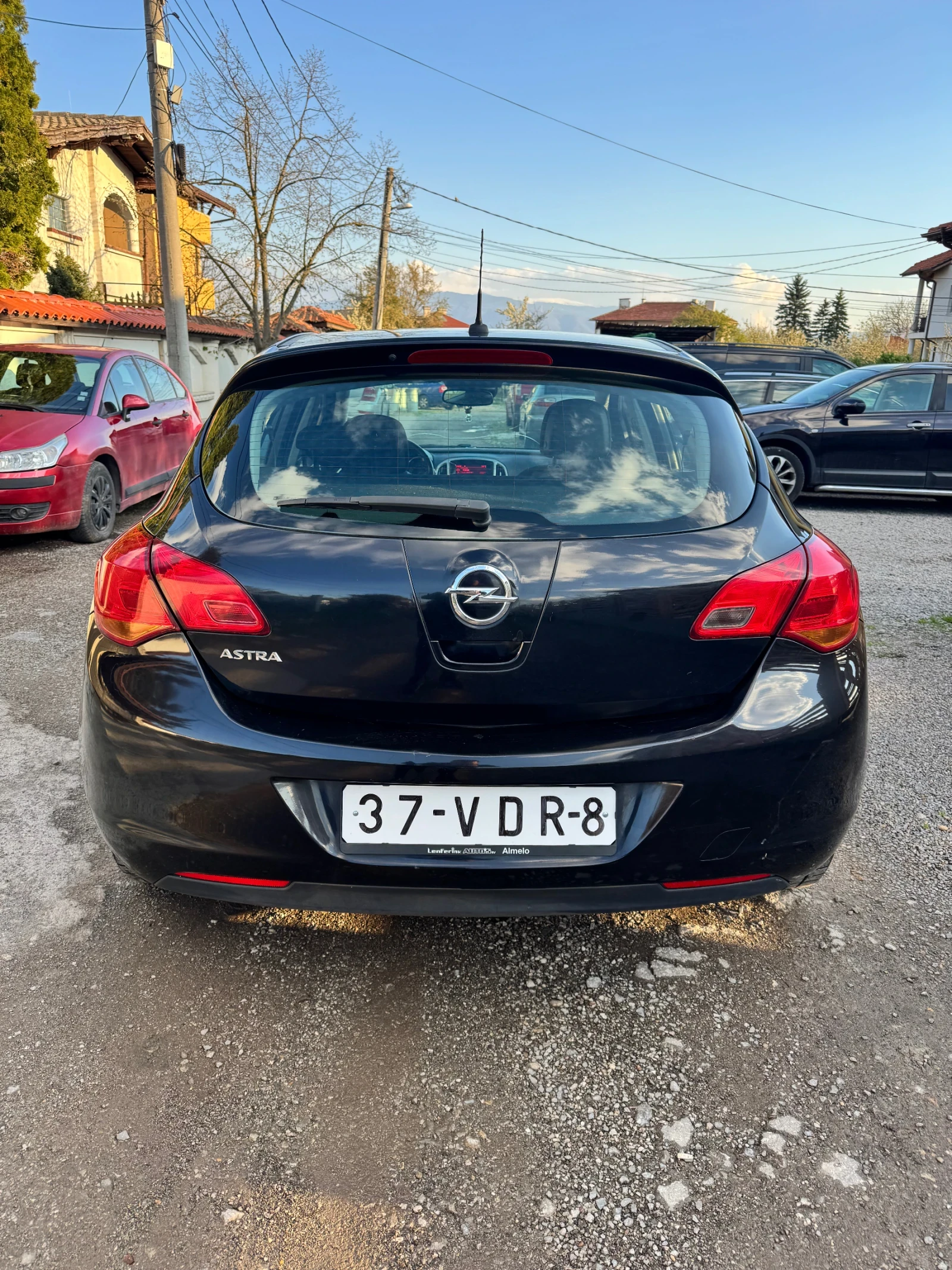 Opel Astra 1.6 Euro5, снимка 5 - Автомобили и джипове - 54296868