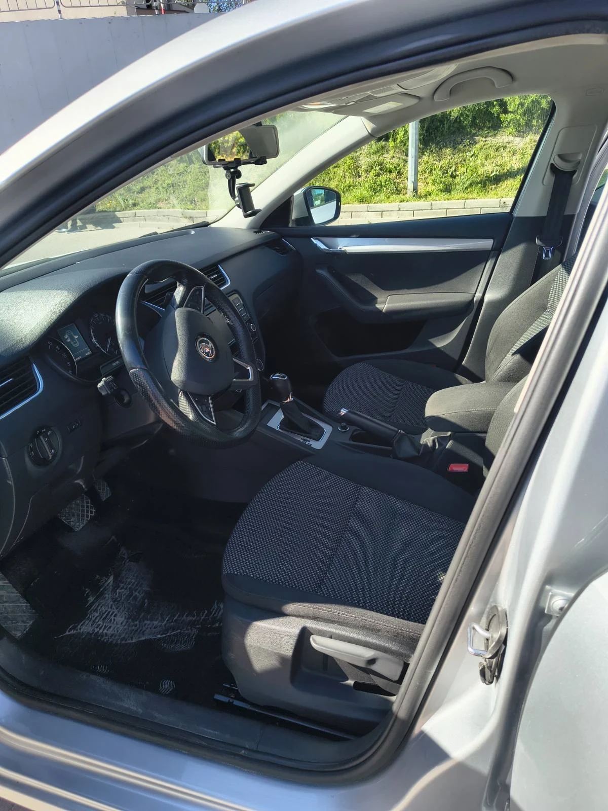 Skoda Octavia, снимка 7 - Автомобили и джипове - 54324773