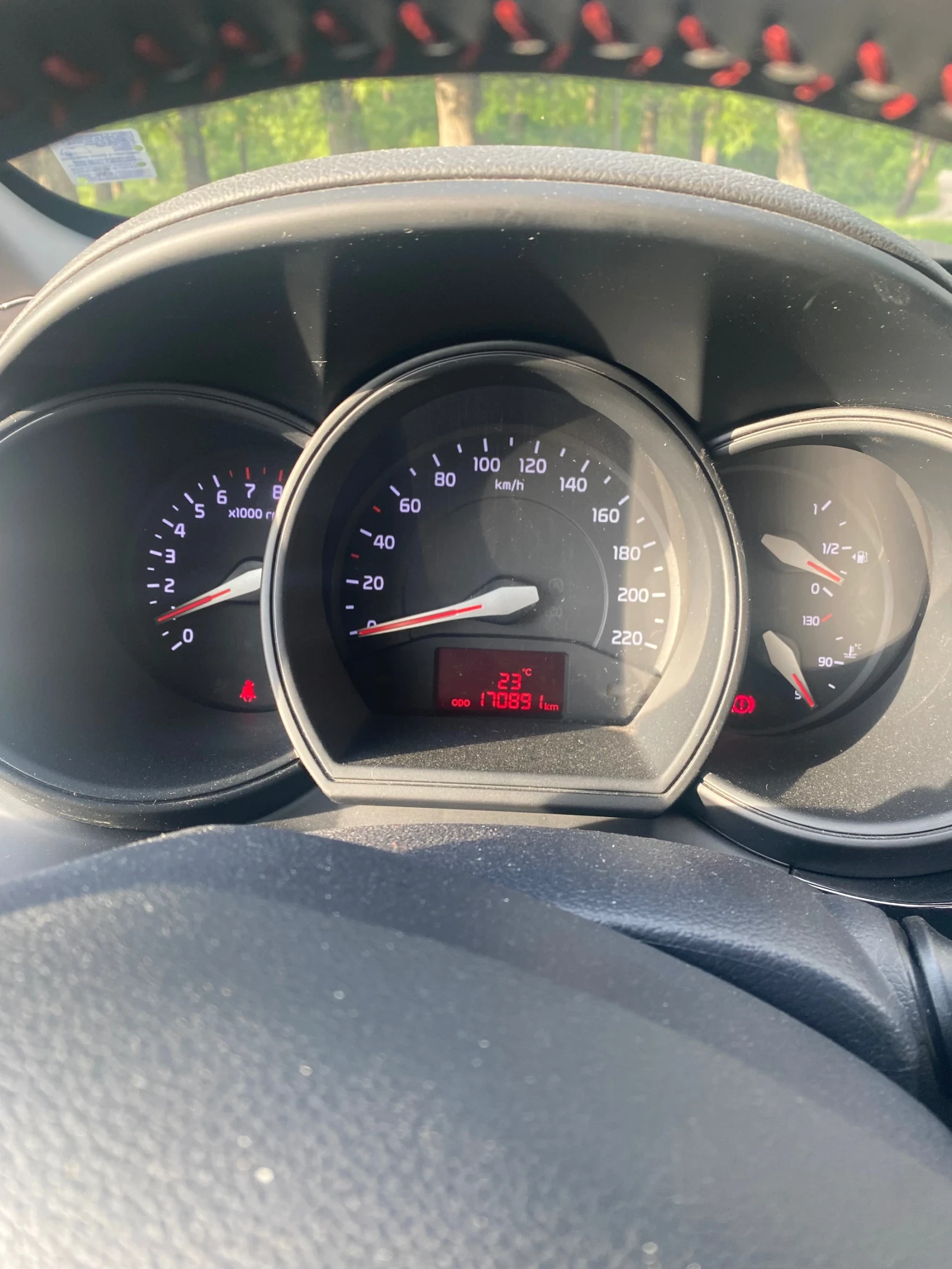 Kia Rio, снимка 9 - Автомобили и джипове - 54610447
