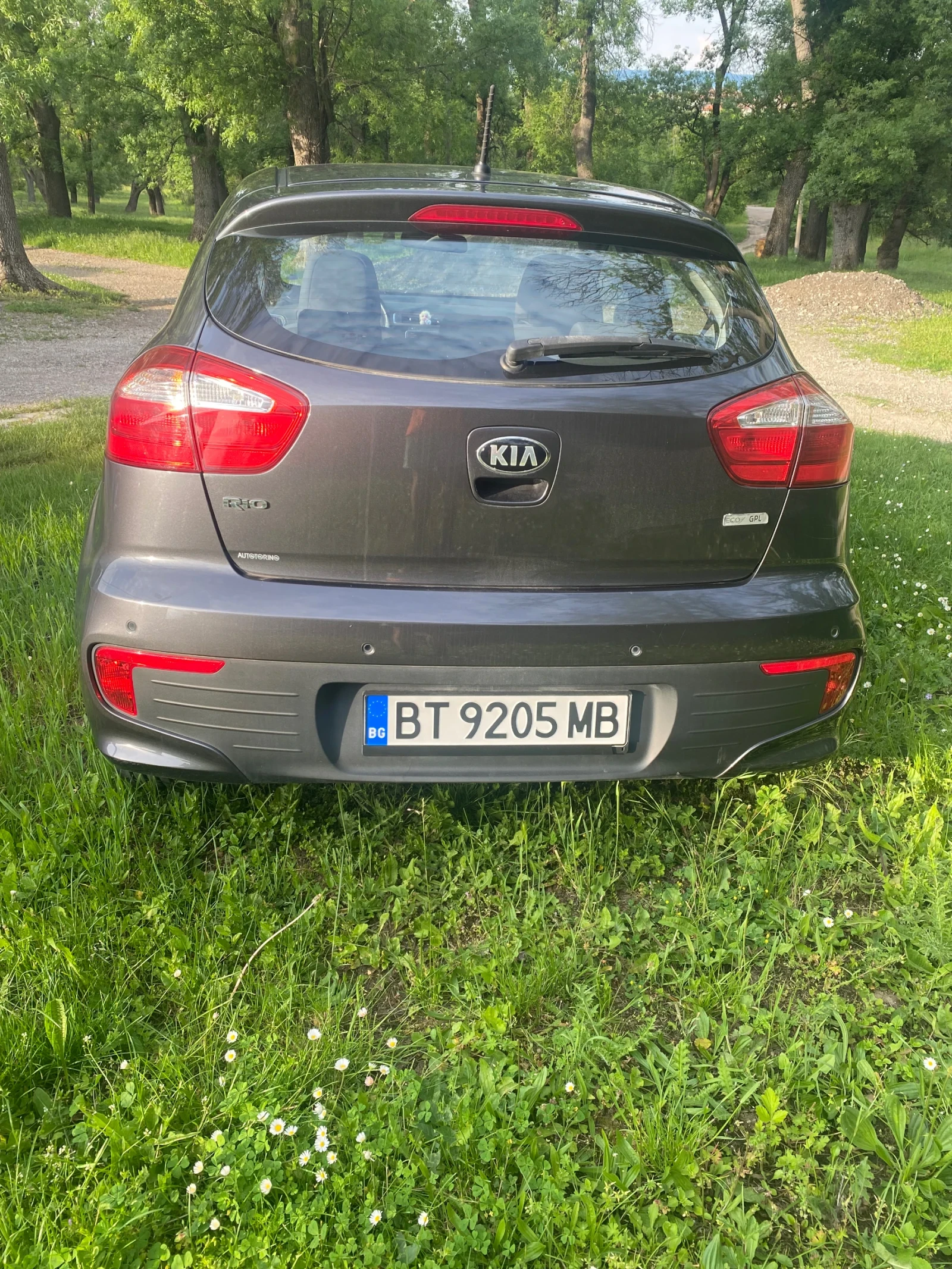 Kia Rio, снимка 3 - Автомобили и джипове - 54610447