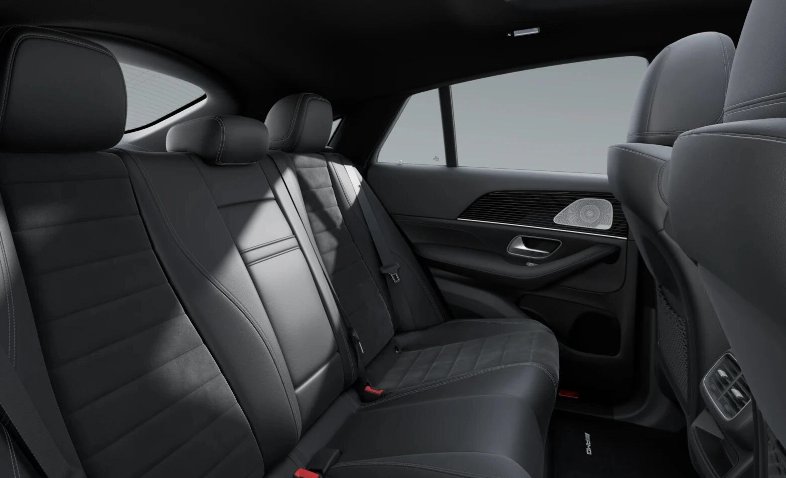 Mercedes-Benz GLE 450 d 4M * NEW 2026* AMG COUPE AIRMATIC BURMESTER, снимка 8 - Автомобили и джипове - 54702968