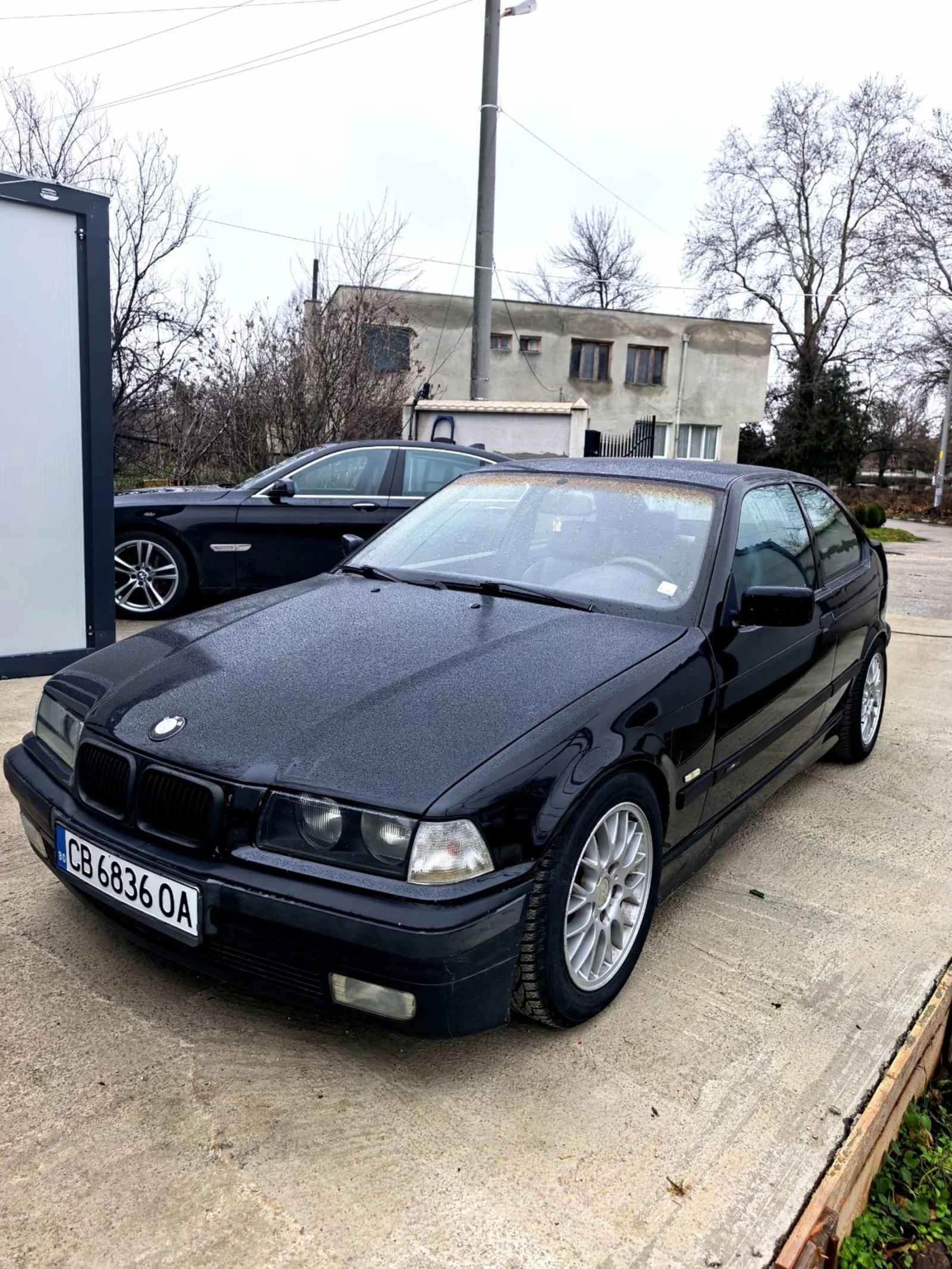 BMW 323 Compact
