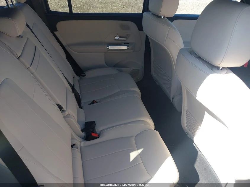 Mercedes-Benz EQB 300 Suv 4Matic, снимка 6 - Автомобили и джипове - 54829259