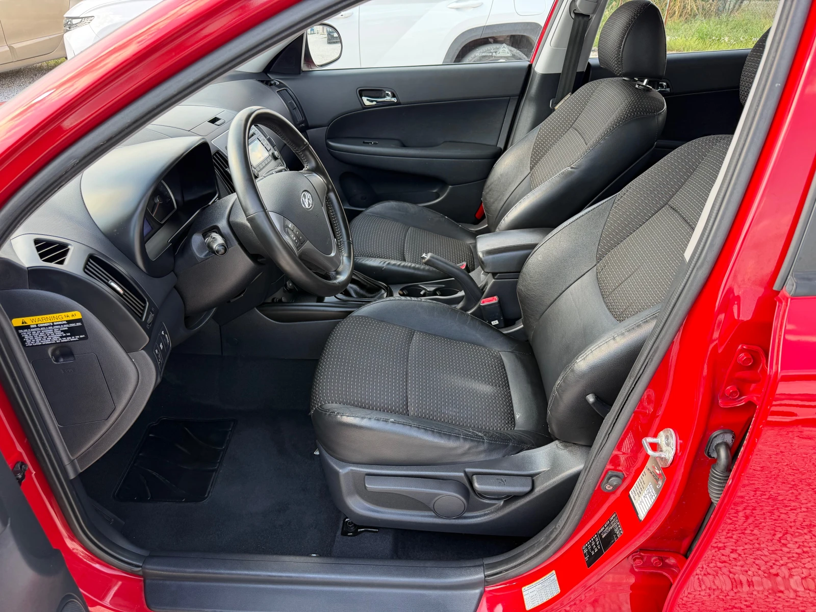 Hyundai I30 1.6i | Mobile.bg � ����������� 10