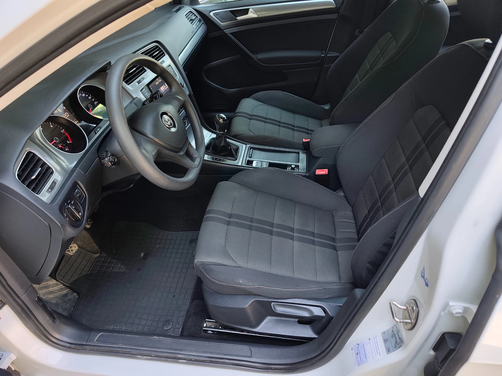 VW Golf 1.6TDI | Mobile.bg � ����������� 12